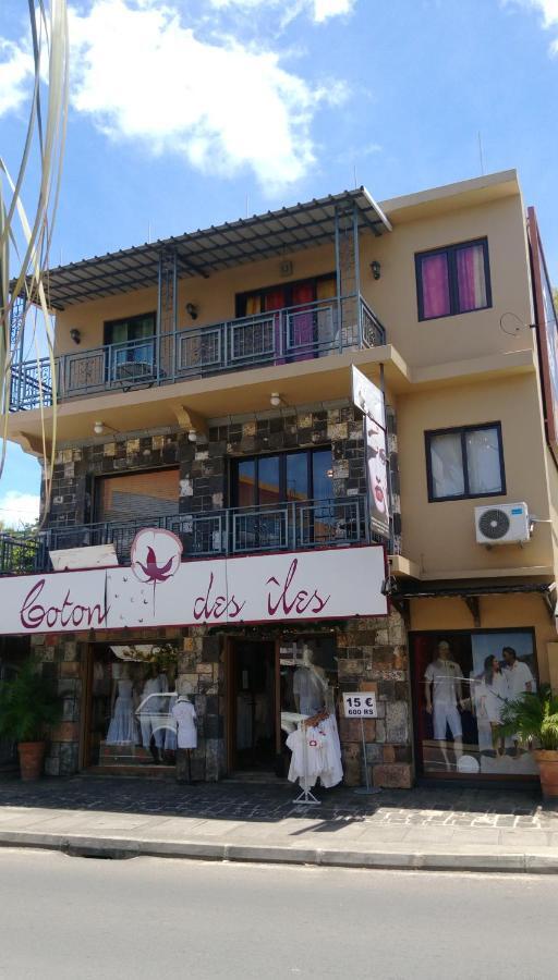La Salette Apartment Grand Baie Bagian luar foto